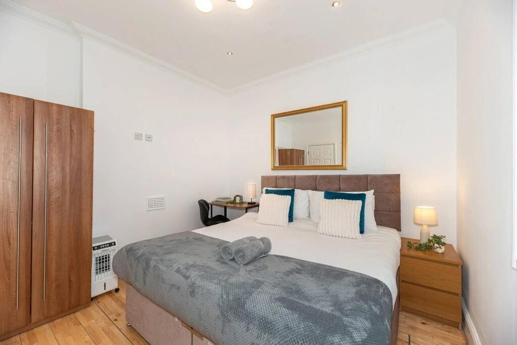 Discover London Central 2 Bedroom In Kensington المظهر الخارجي الصورة